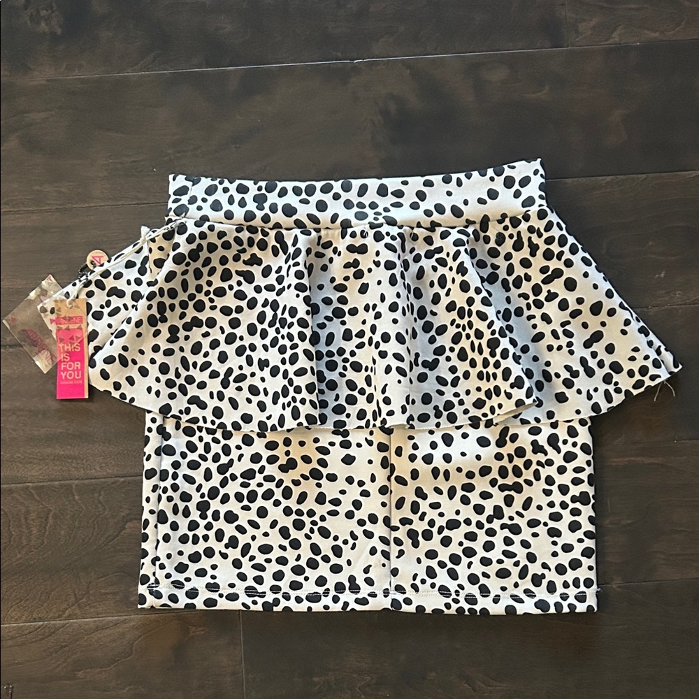 Ardene (M) Black & White unique polka dot leopard stretchy Asymmetrical Skirt!